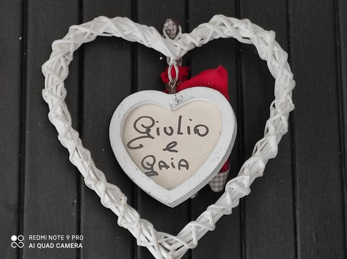 Beb Da Gaia E Giulio Panzió Reno Di Leggiuno Kültér fotó